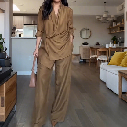 Women's Fashionable Two-Piece Set of Top and Pants